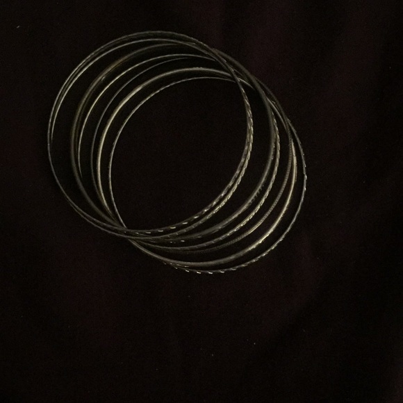 Silver bangles - Picture 5 of 5